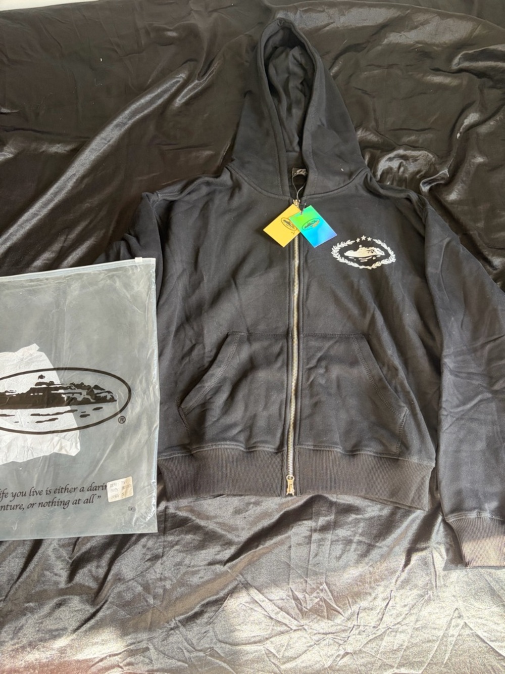 Corteiz black zip up size small 100% authentic✅
